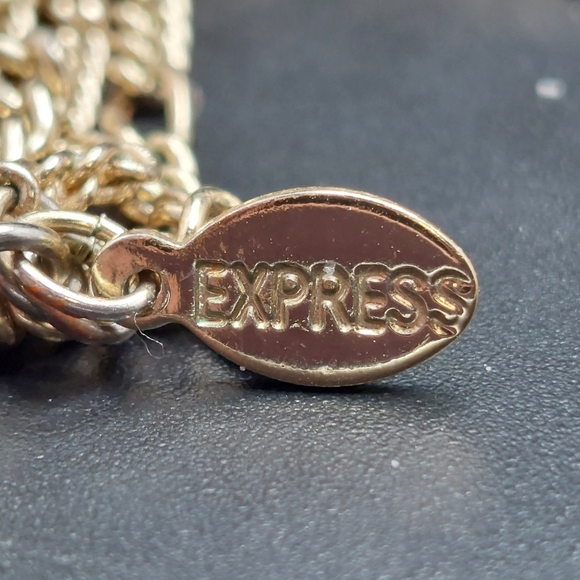 11 inch Express 7 Strand Necklace in GoldTone with Starburst Pendant - Picture 8 of 10